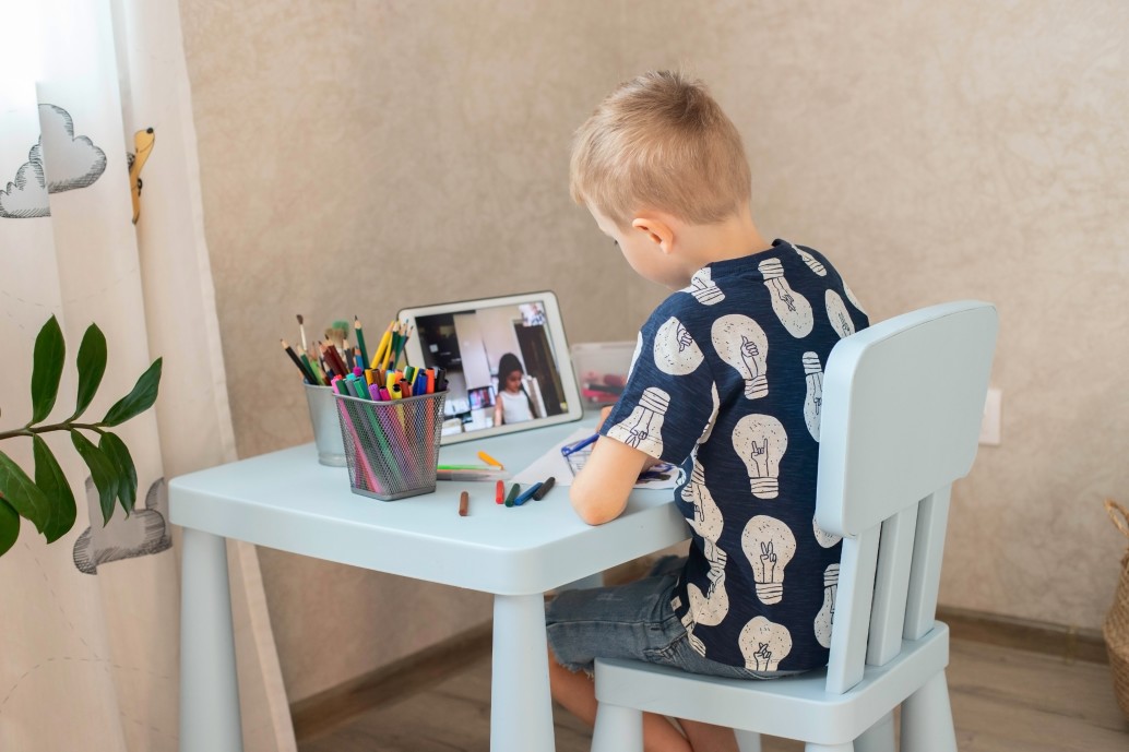 table de bureau enfant